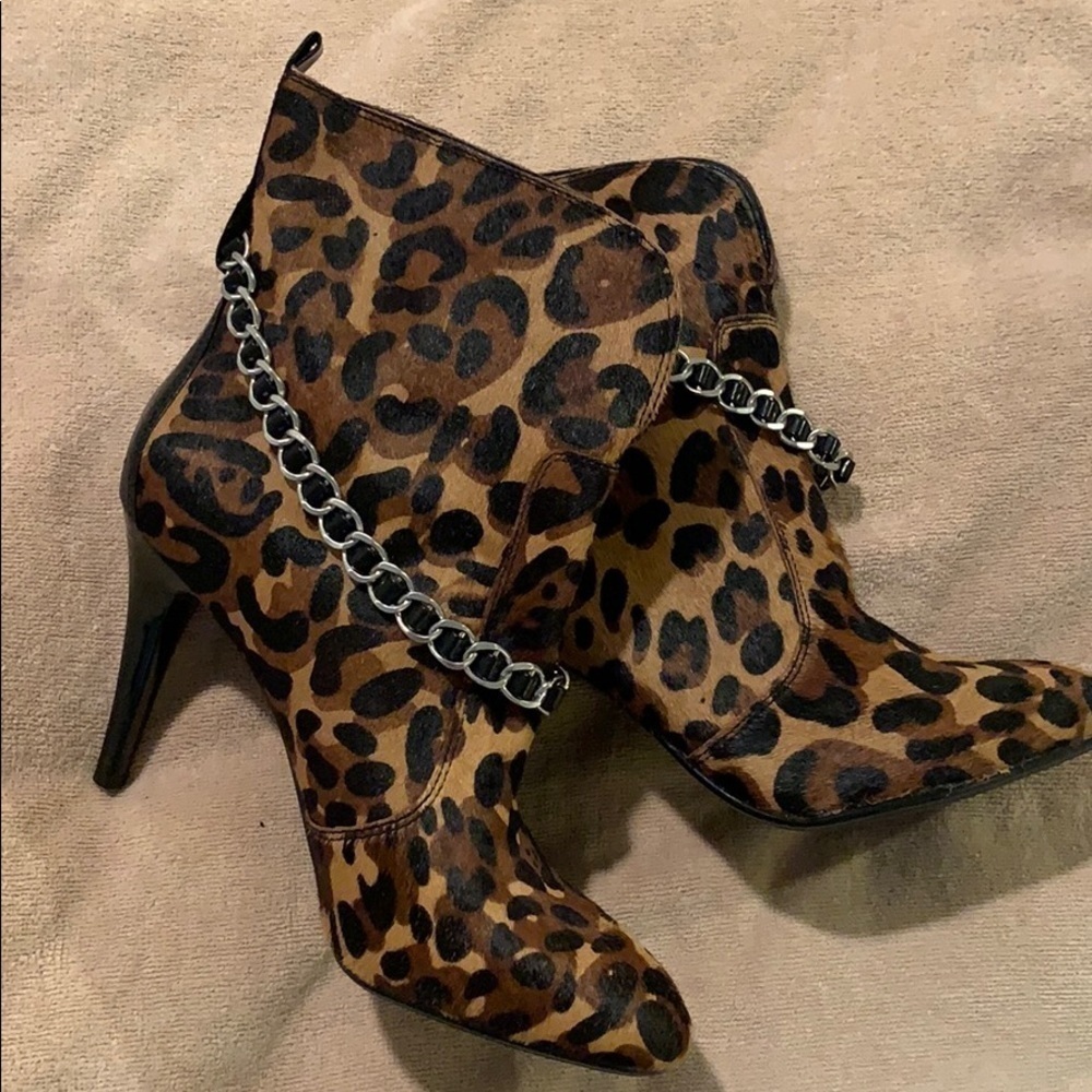 New BCBGeneration Booties. Heeled/3.5”/Leather 8.5​​​​​​​​​​​​​​​​​​​​​
